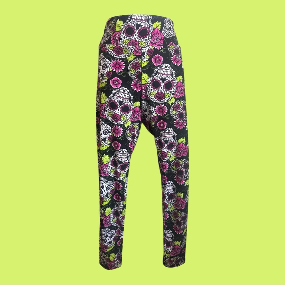 BRAND NEW: Sugar Skull Leggings | No Boundaries | Size M | Halloween & DDLM